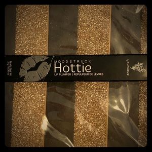 Younique Lip Plumper